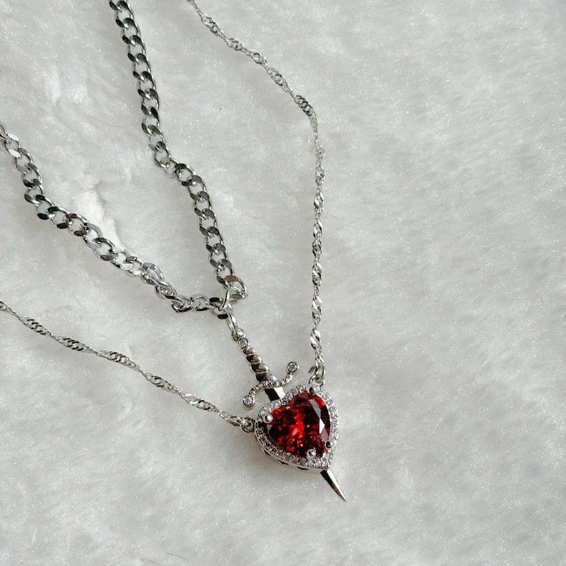 Wymorin Kalp Muhafızı kolye